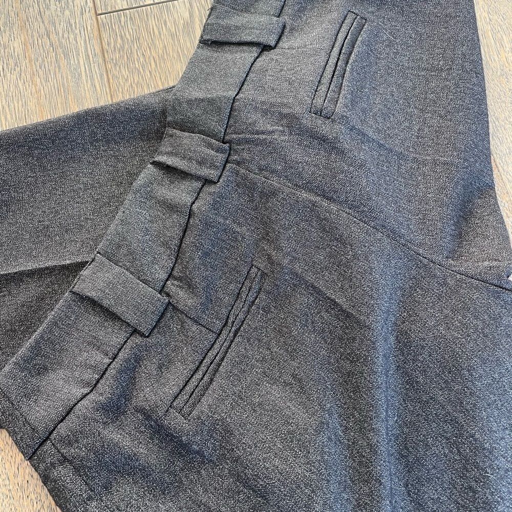 Gray Pleated Dress Pants Trousers Size S - Picture 2 of 5